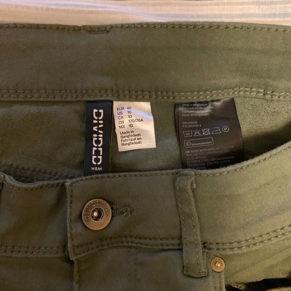 H&M Divided Green skinny pants - Picture 5 of 5